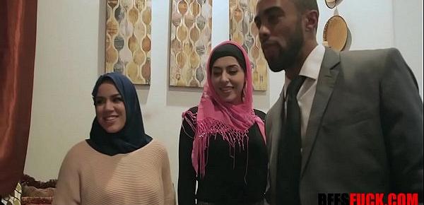  Arab Brides In Hijab Bachelorette